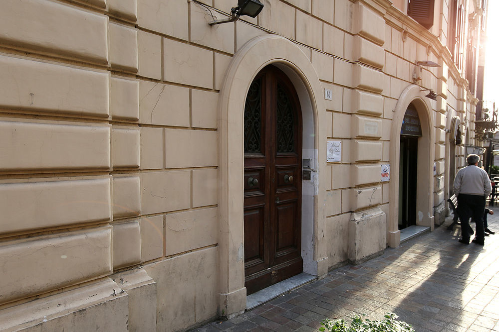 Alibrandi Palace Civitavecchia Eksteriør billede